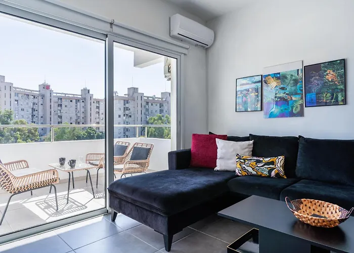 Apartmán Phoenix 2-bedroom Larnaca